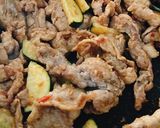 豚肉とズッキーニのピリ辛味噌マヨ炒め作り方6写真