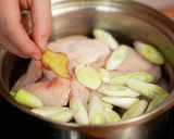 手羽先で簡単！濃厚スープのサムゲタン作り方4写真