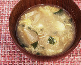 甘エビの頭と殻で出汁を取った味噌汁作り方3写真