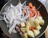 鶏肉じゃが（カレー風味）作り方4写真