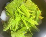 玉こんにゃくとじゃがいもの肉煮込み作り方3写真
