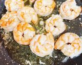 簡単！海老とズッキーニのチーズ焼き☆作り方1写真