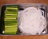鶏肉とにんにくの芽のうま塩炒め作り方2写真