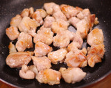 鶏肉とにんにくの芽のうま塩炒め作り方4写真