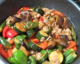 夏野菜と豚三枚肉のオイスー炒め作り方12写真