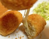 チーズ入りツナコロッケ。チーズにょ〜ん。作り方6写真