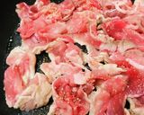 鍋の素活用●豚肉＆キャベツのキムチ炒め作り方1写真