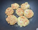 米粉で作る豆腐とカニカマのお焼き作り方8写真