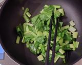 小松菜の鮭フレーク炒め：お弁当野菜おかず作り方2写真