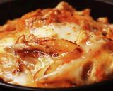 材料2つ 簡単ずぼら飯!ネギ卵丼作り方4写真