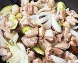 鶏もも肉と茄子と玉葱の甘酢煮作り方5写真