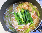 春雨と長ネギ・もやしの食べるスープ作り方8写真