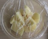 鶏肉とじゃがいものチーズトマト煮込み作り方2写真