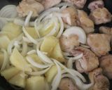 鶏肉とじゃがいものチーズトマト煮込み作り方3写真