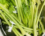 ＊もろみのチカラでえびとカブの茎炒め＊作り方3写真