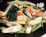 【弁当】野菜入り肉団子とごま油野菜炒め作り方13写真