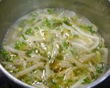 簡単！ニラと小葱の茎ともやしの中華味噌汁作り方3写真