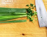 TKGのお供に!ニラ醤油 5分作り方1写真