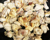 鶏ももと厚揚げのニンニク生姜炒め作り方4写真