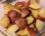 鶏もも肉とジャガイモと大豆。作り方4写真