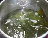 簡単！生わかめのお味噌汁　中華風味作り方2写真