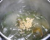 簡単！生わかめのお味噌汁　中華風味作り方3写真