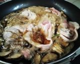 豚肉.キノコ.卵の卵とじ！厨房ばあばぁ！作り方2写真