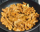 豚肉とひよこ豆ポークチャップ『ひよこ豚』作り方9写真