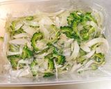 夏バテ吹っ飛ぶゴーヤと玉ねぎの甘酢漬け作り方7写真