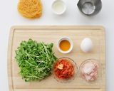 豆苗1袋使い切り！ピリ辛キムチビーフン作り方2写真
