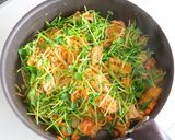 豆苗1袋使い切り！ピリ辛キムチビーフン作り方6写真