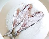 3枚におろしたら【鯵の骨せんべい】作り方2写真