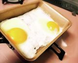 一番美味しい とろーりチーズのハムエッグ作り方1写真