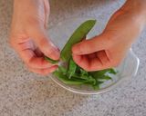 スナップえんどうの胡麻和え作り方1写真