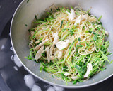 豆苗まるごと！蒸し鶏の簡単サラダビーフン作り方7写真