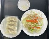 ベジ♪野菜たっぷり餃子スープ作り方1写真