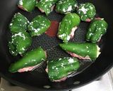 豚こまとチーズで♡ピーマンの肉詰め♫作り方7写真