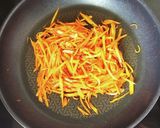 調味料は塩だけ☆人参の白ごま炒め作り方3写真
