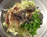 ★キャベツと大葉とミョウガの塩昆布合え★作り方2写真
