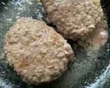 ハンバーグステーキ　おろし和風ソース作り方1写真
