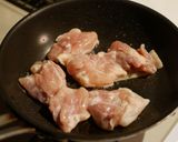 鶏肉とズッキーニの七味マヨ炒め作り方3写真