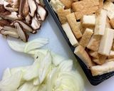 鶏ひき肉と絹厚揚げde親子丼作り方1写真