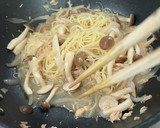 新玉ねぎとツナとしめじの和風パスタ作り方6写真