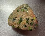 鮭とワカメ、ネギだく玄米炊き込みおにぎり作り方10写真