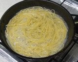 あおさと鮭フレークのワンパンパスタ作り方2写真