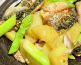 鯖フィレのじゃがアスパラ塩レモン炒め作り方3写真