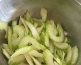 塩もみで食べやすい◎セロリのナムル♪作り方2写真