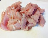 鶏肉豆板醤炒め on the キャベツ。作り方2写真
