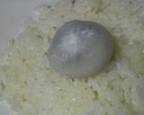 おまんじゅういり♪チョコいり！？おにぎり作り方1写真