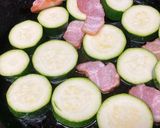ズッキーニのアヒージョ作り方1写真